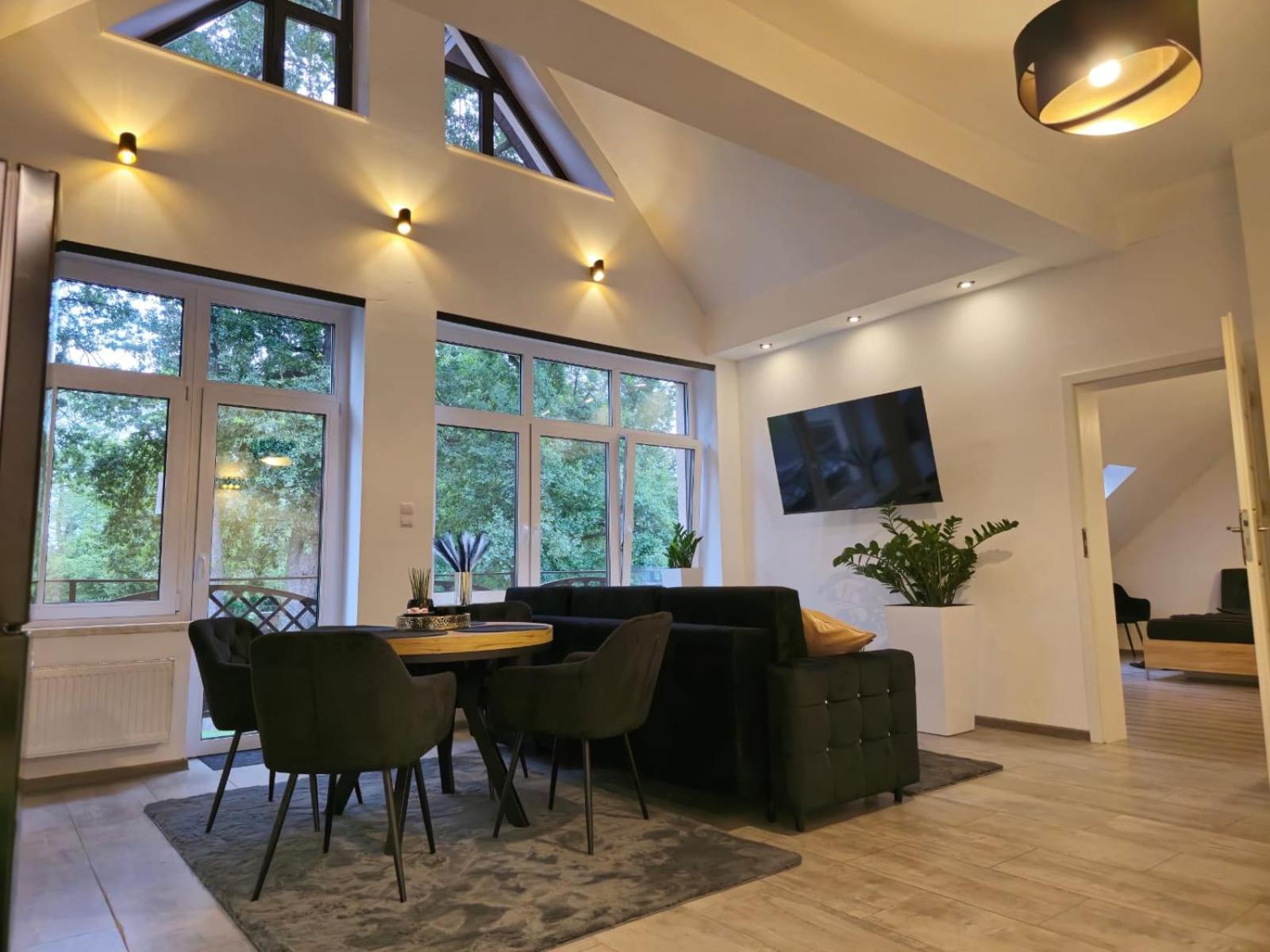 Wyjatkowy Apartament W Miliczu Exteriör bild